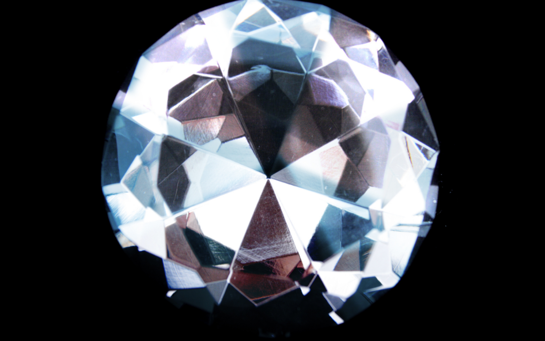 Do Lab Grown Diamonds Get Cloudy?