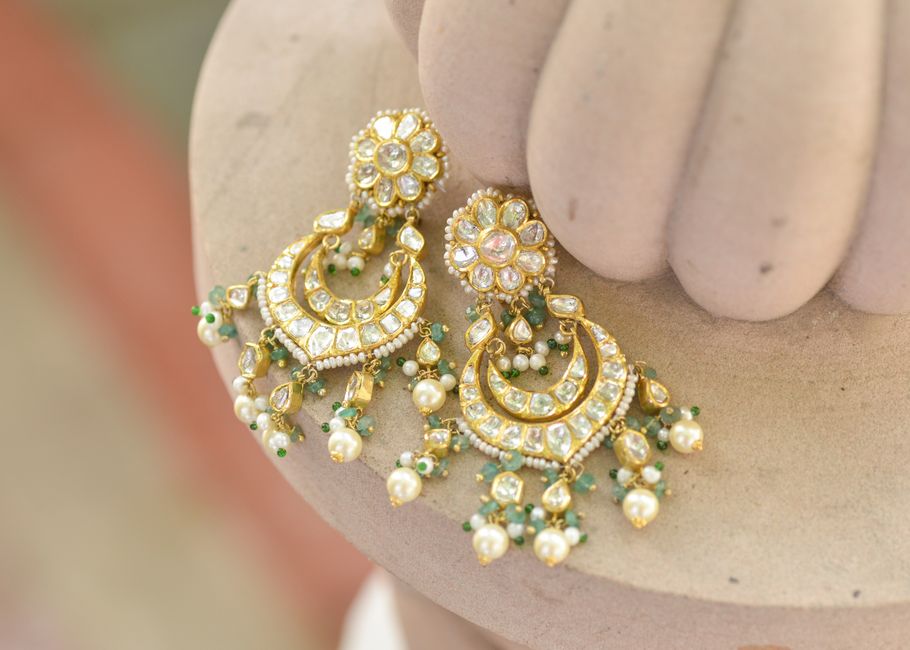 Elegance Suspended: A Guide to Diamond Dangle Earrings and Necklaces