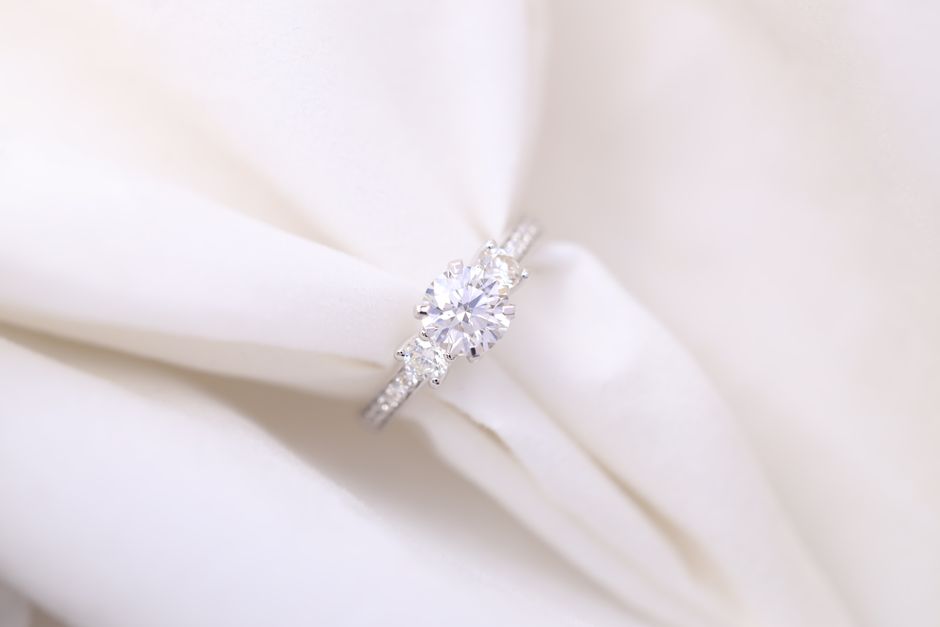 Behind the Sparkle and Why Sourcing Transparency Matters for Lab Diamonds