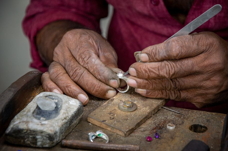 How to Find Phoenix Ethical Ring Makers and Custom Designers