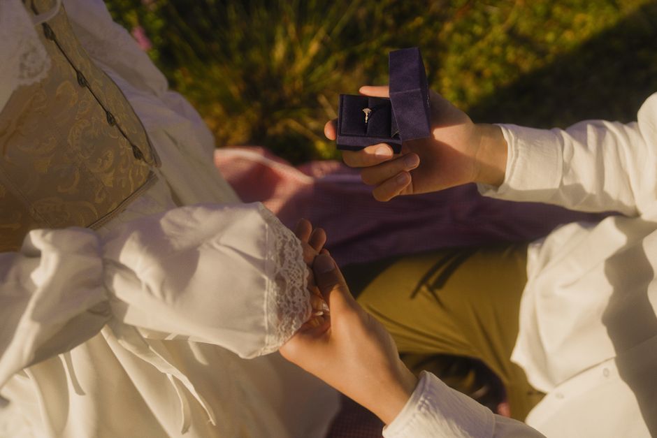 The Past is Present: Your Guide to Vintage Inspired Ring Settings