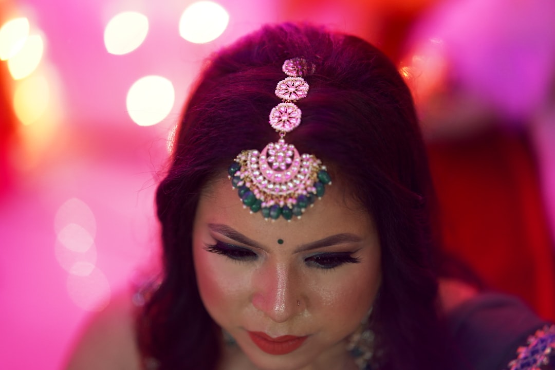 Small Weight Big Impact: 1 to 4 Gram Gold Maang Tikka Prices