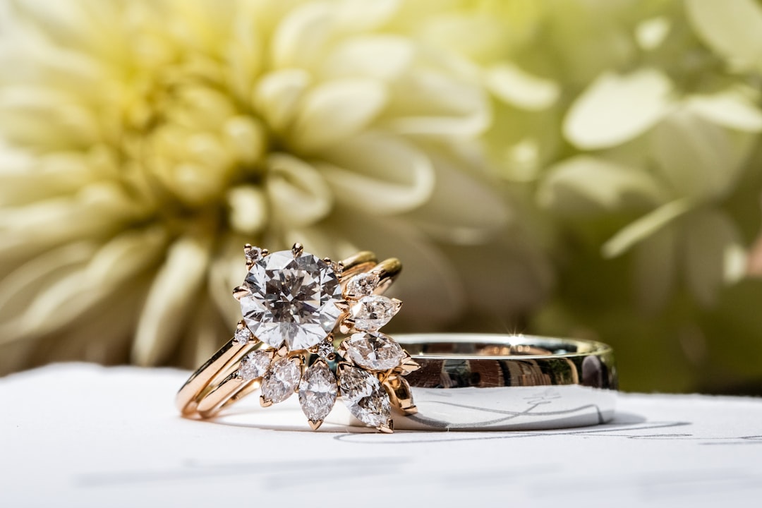 Beyond the Traditional Band: Creative Wedding Ring Alternatives for Women