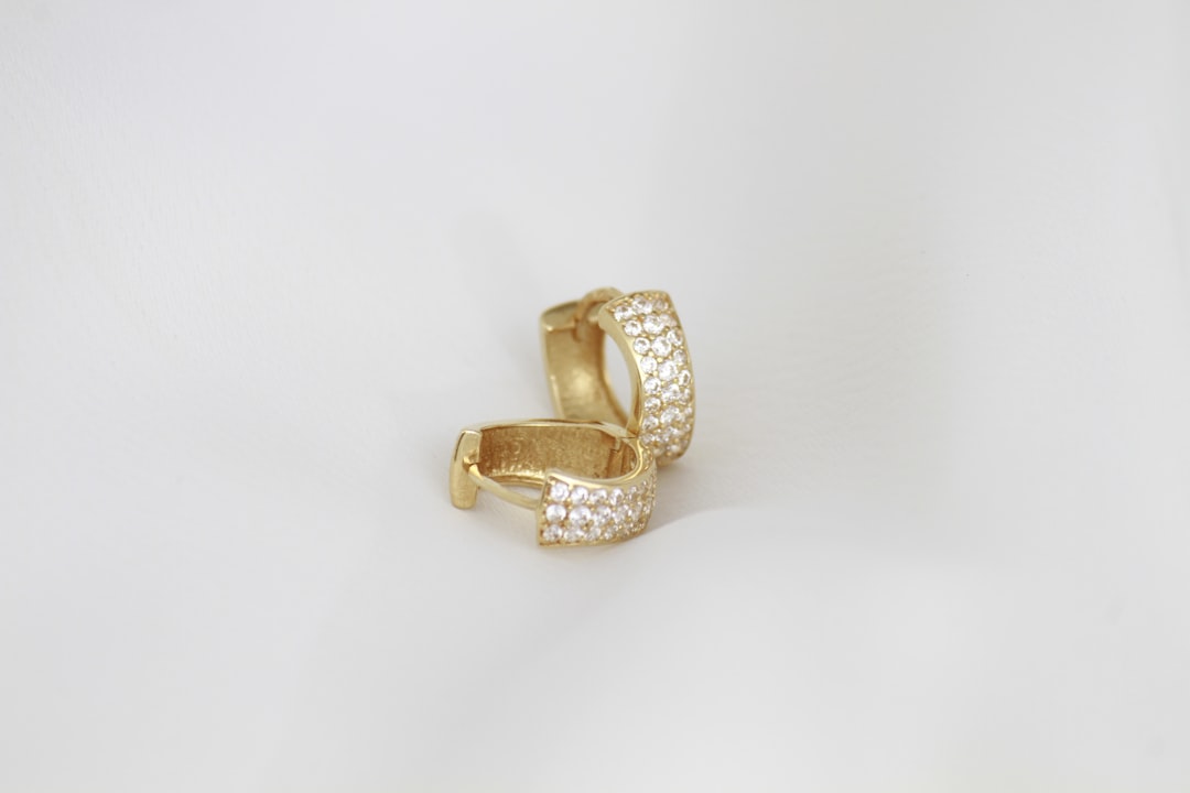 Small Studs, Big Style: Everything You Need to Know About 3mm Diamond Earrings