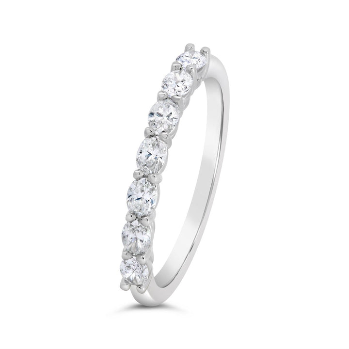 East To West Set Oval Diamond Band