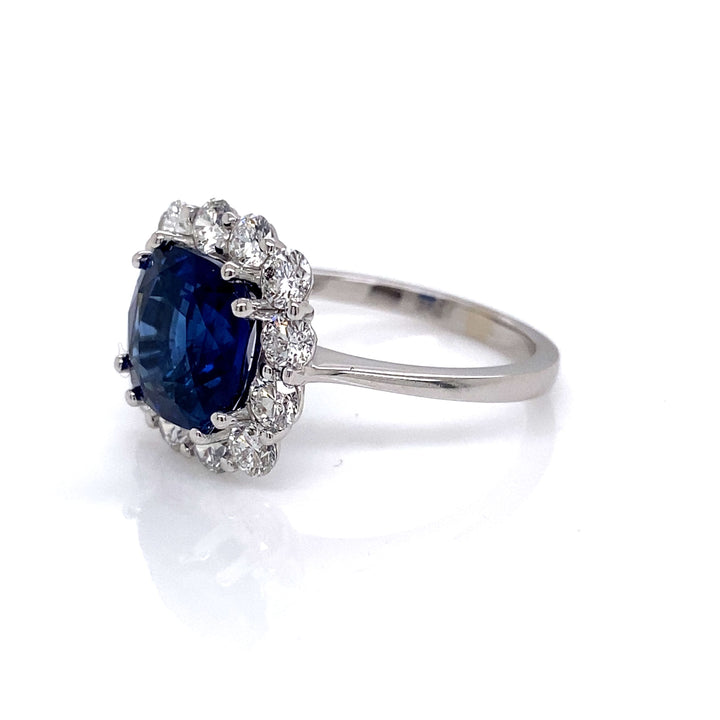 Sapphire & Diamond Halo Ring - MR92410 - The Diamond Guys