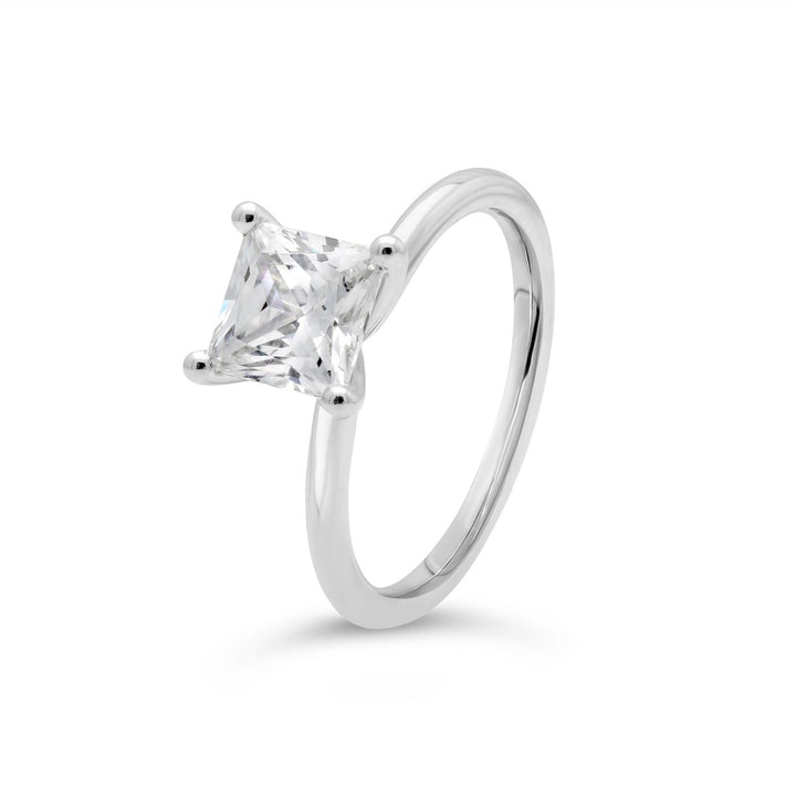 Solitaire Diamond Engagement Ring - The Diamond Guys