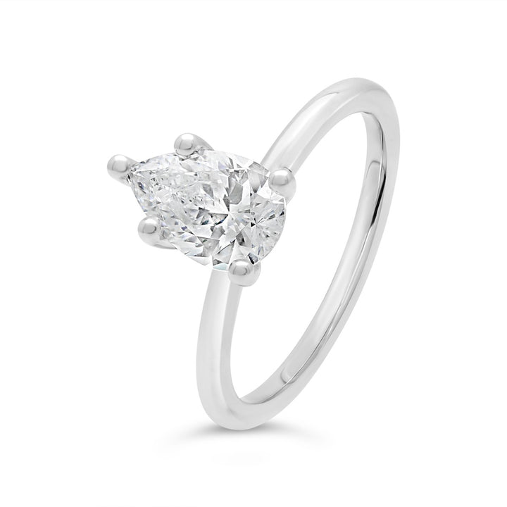 Solitaire Diamond Engagement Ring - The Diamond Guys