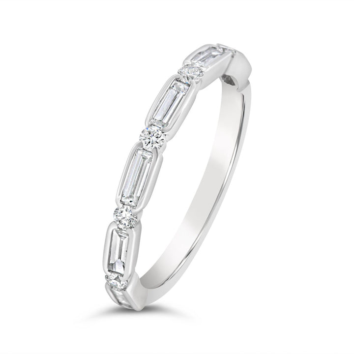 Bezel Set Diamond Band set with 6 Bag 0.31ct & 5 RD 0.12ct G/H VS-SI