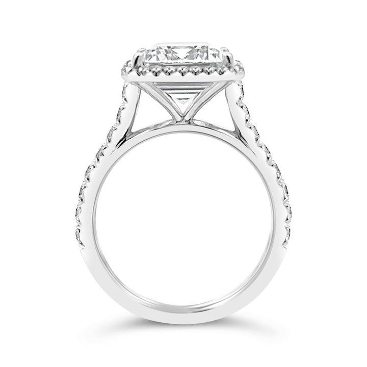 Dazzling Halo Engagement Ring Adorned with Pave Diamonds