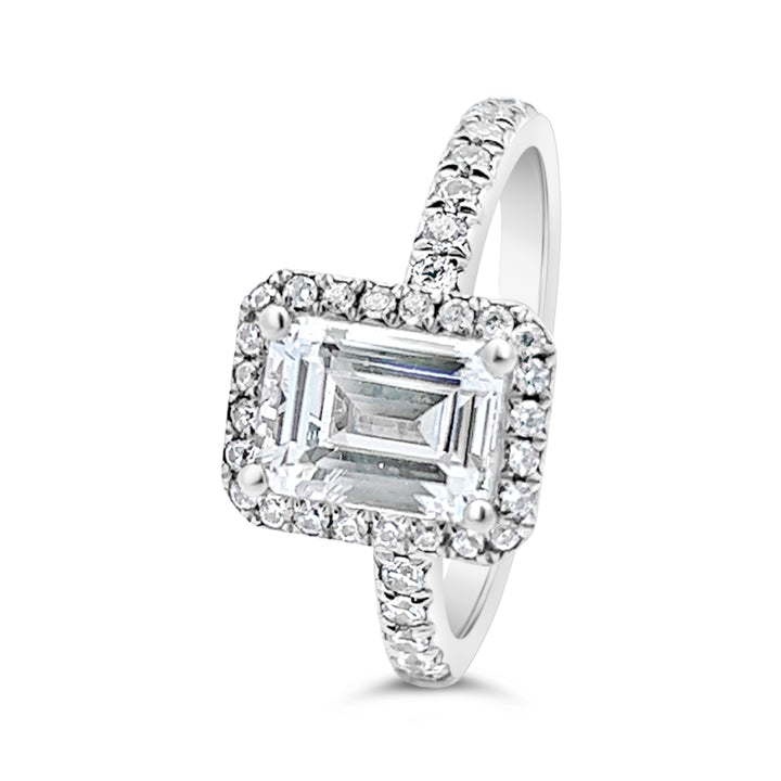 One Piece Casting Halo Diamond Engagement Ring