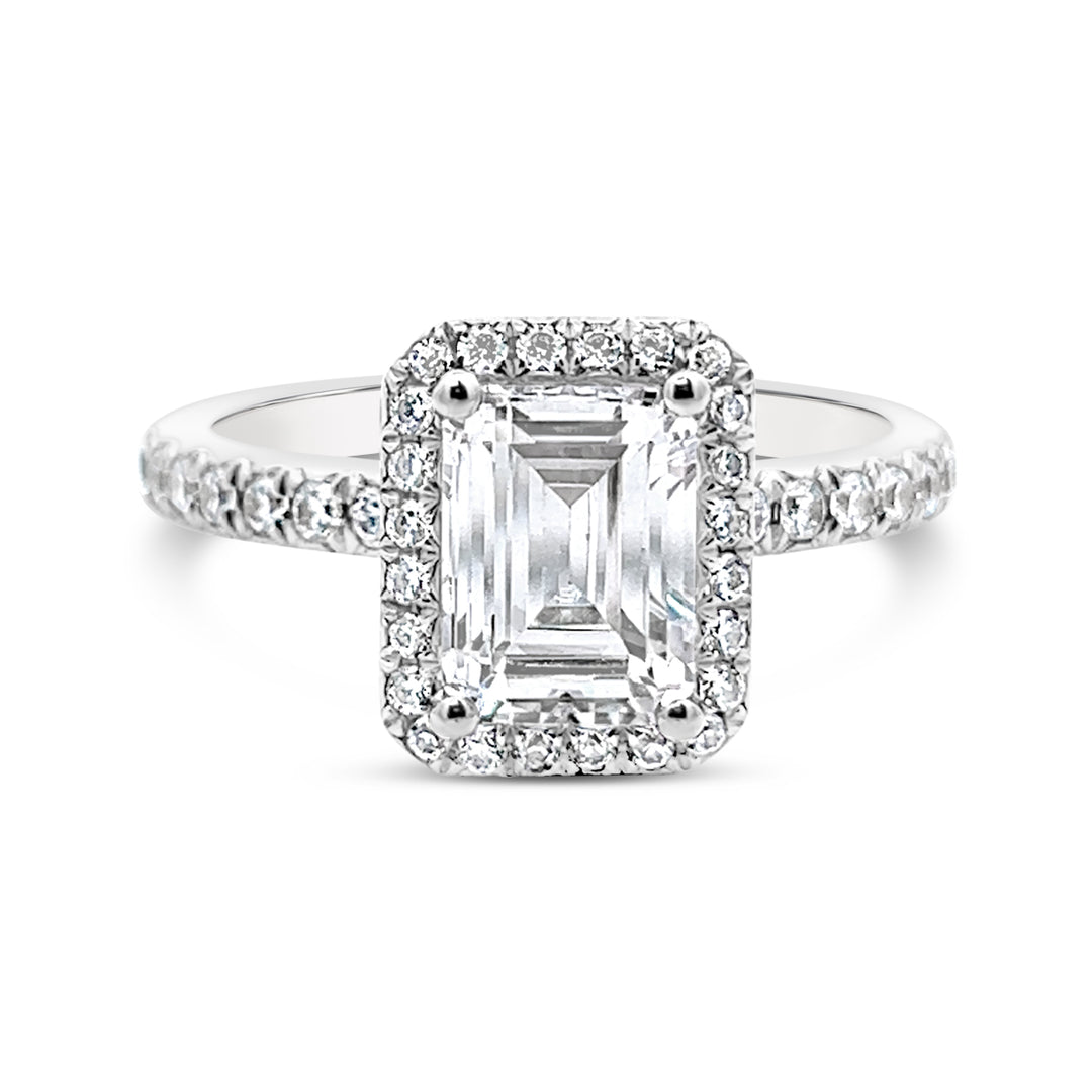 One Piece Casting Halo Diamond Engagement Ring