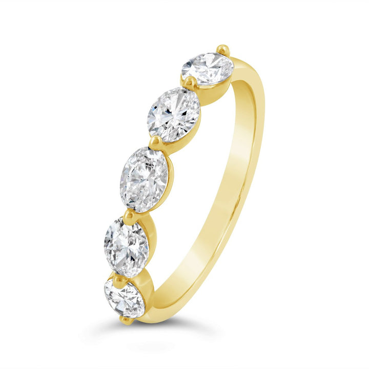 Lab Grown East to West Oval Diamond Band