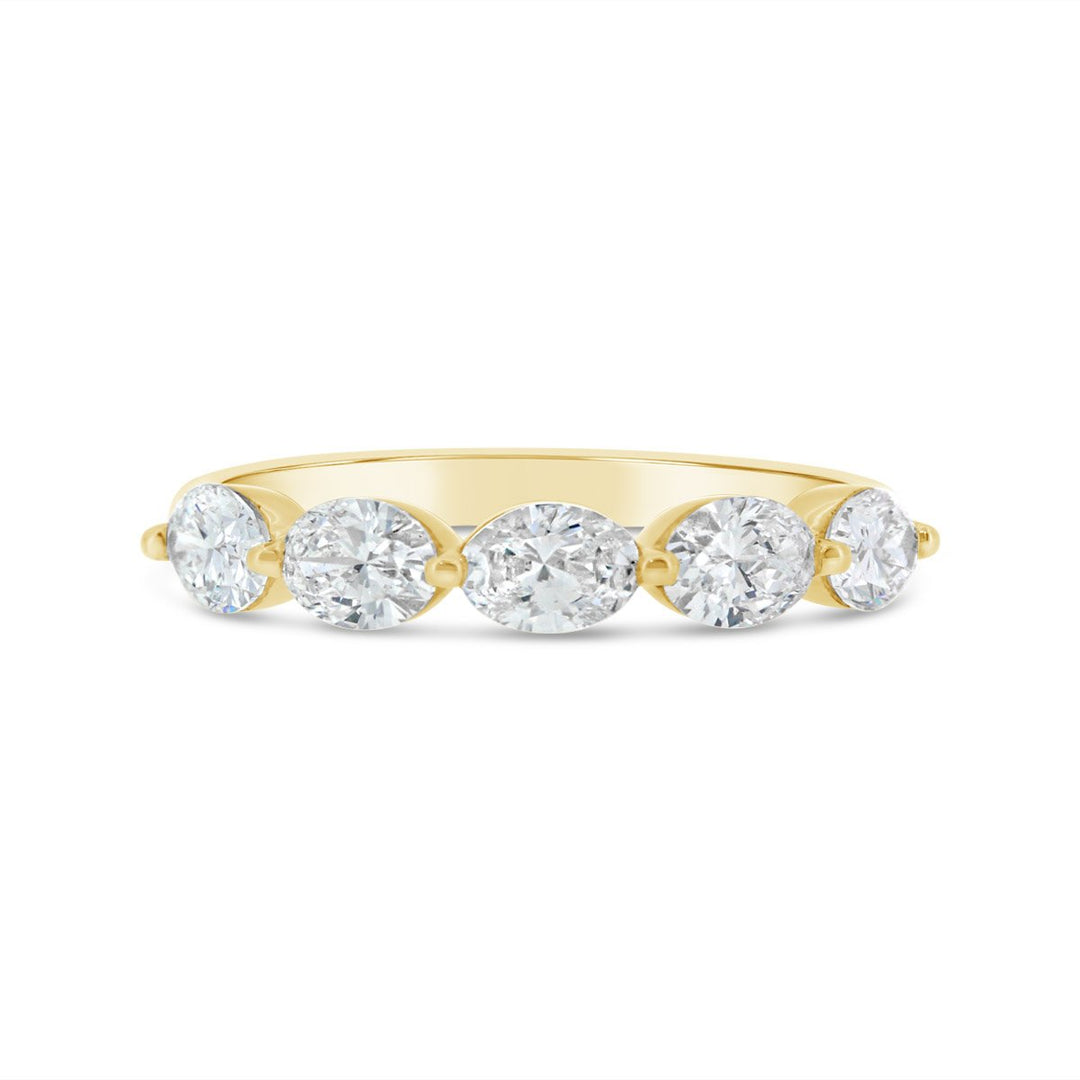 Lab Grown East to West Oval Diamond Band