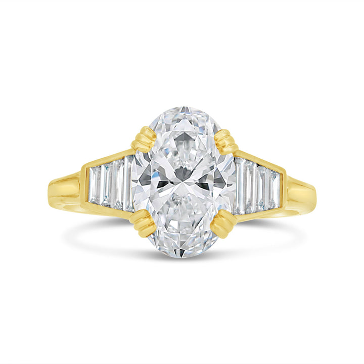 Ladies Diamond Ring with 8 Nat. BAG