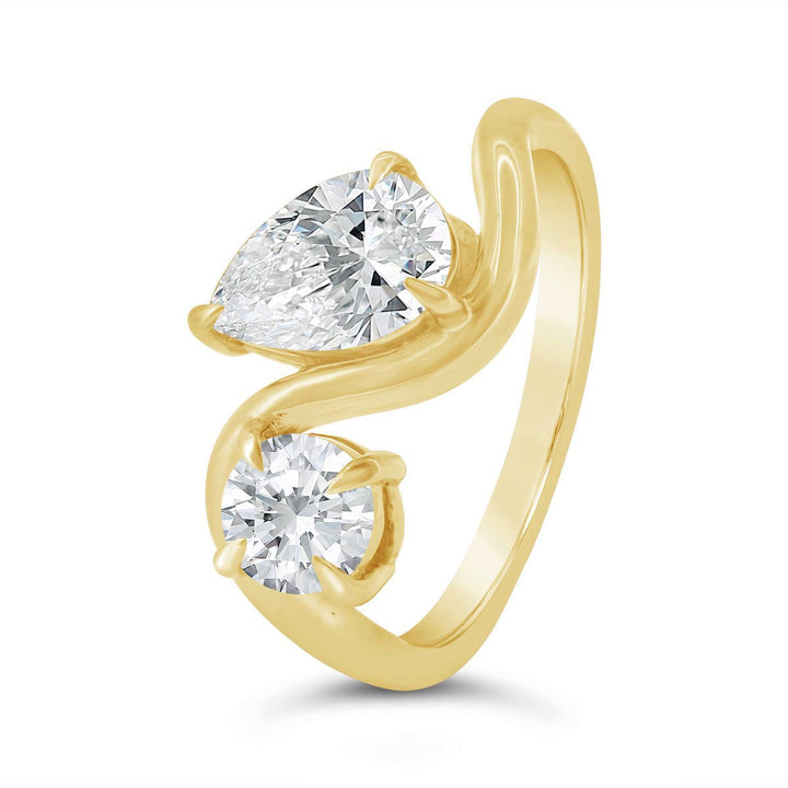 Lab Grown Curved Moi et Toi Diamond Ring
