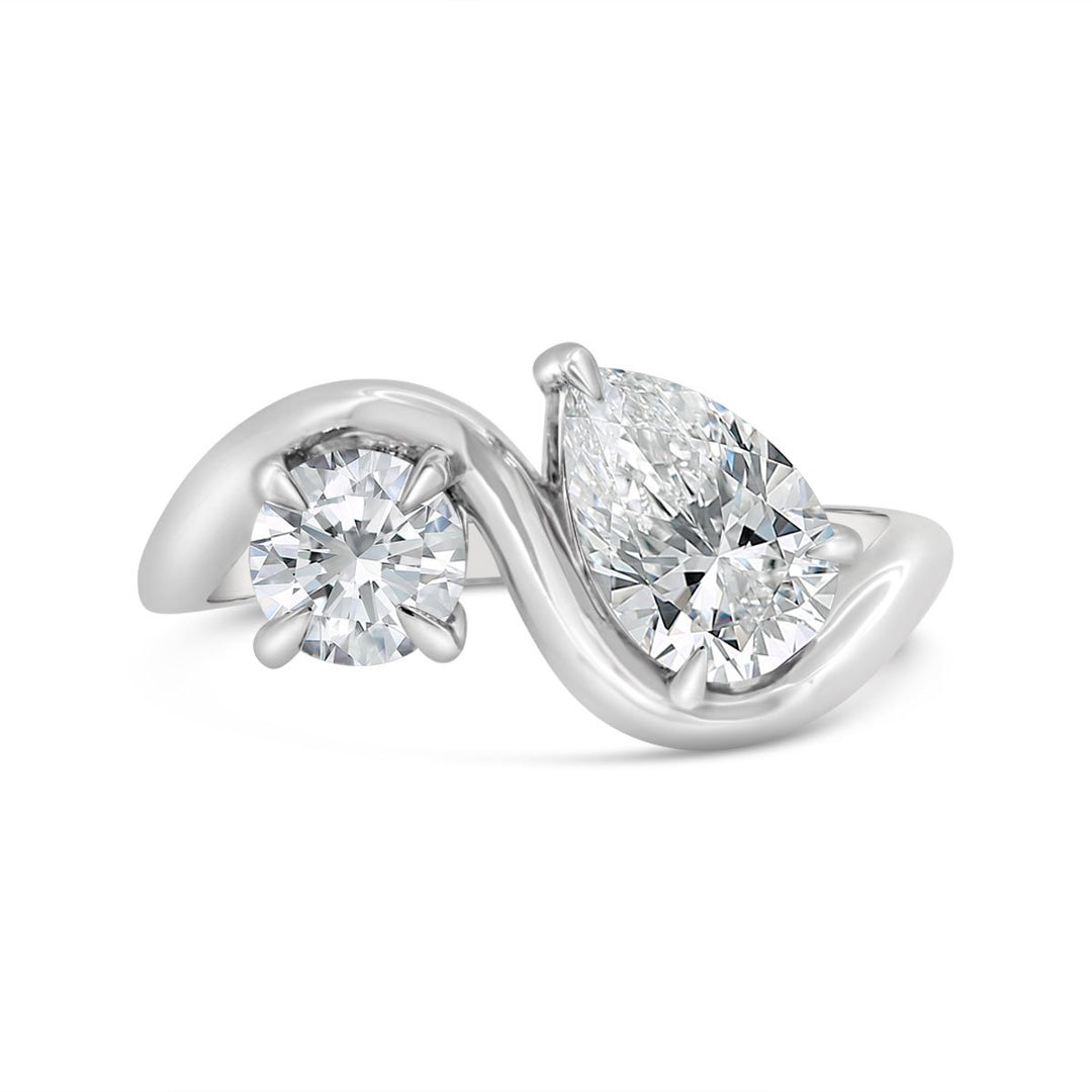 Lab Grown Curved Moi et Toi Diamond Ring