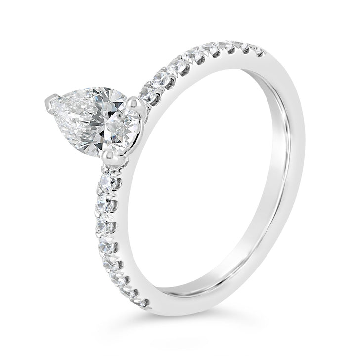 Classic Diamond Engagement Ring - The Diamond Guys