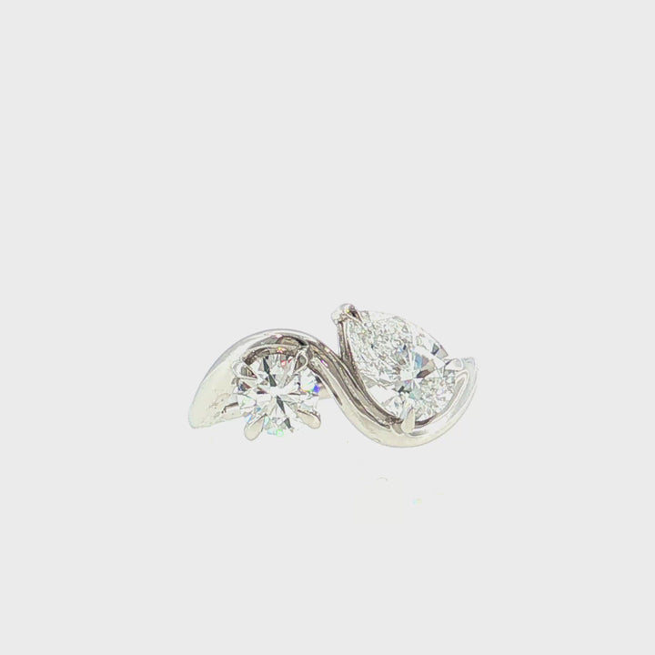 Lab Grown Curved Toi Et Moi Diamond Ring