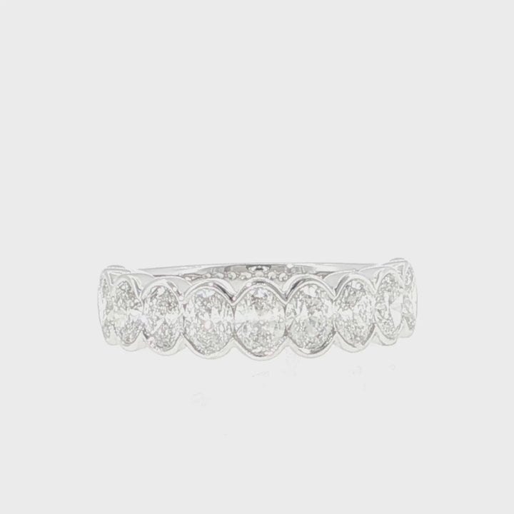 Half Way Set Semi Bezel Oval Ring